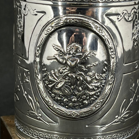 English teapot from the 1880s