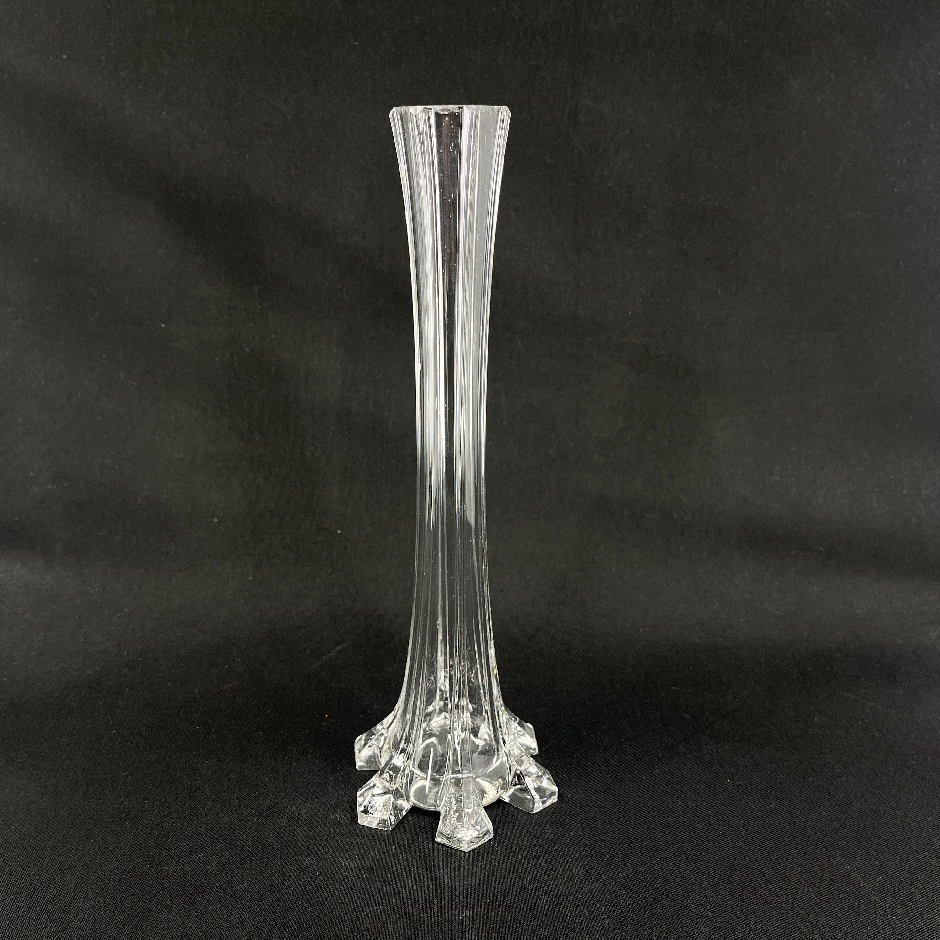 Flot slank liljevase fra 1920'erne, 25 cm.