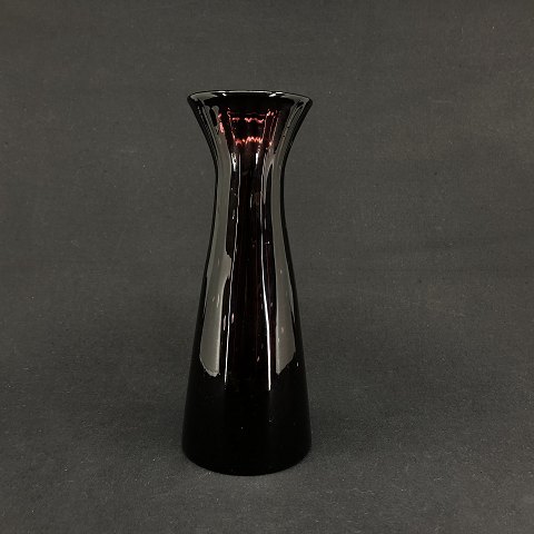 Manganese hyacint vase from Fyens Glasswork