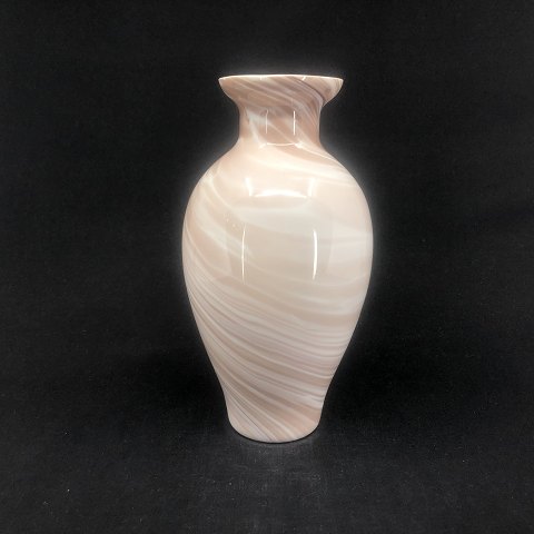 Marmoreret vase fra Fyens Glasværk