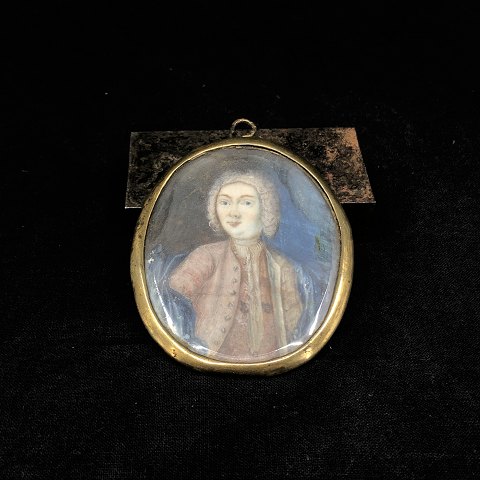 Miniature on bone from the 1740-50s