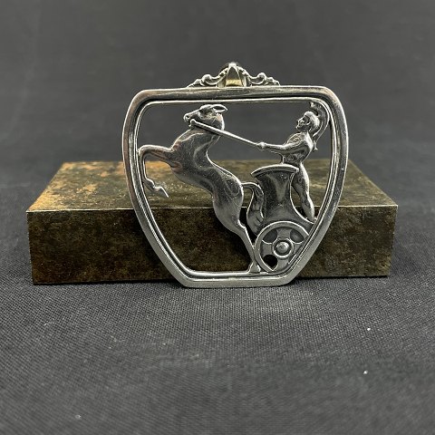 Pendant in silver with chariot