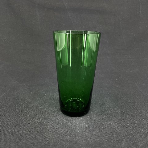 Ædelgrønt sodavandsglas fra Holmegaard
