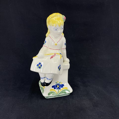 Childrens aid day figurine from 1953 - The 
Shepherdess
