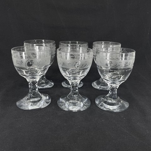 Set of 6 English antique wine glasses
