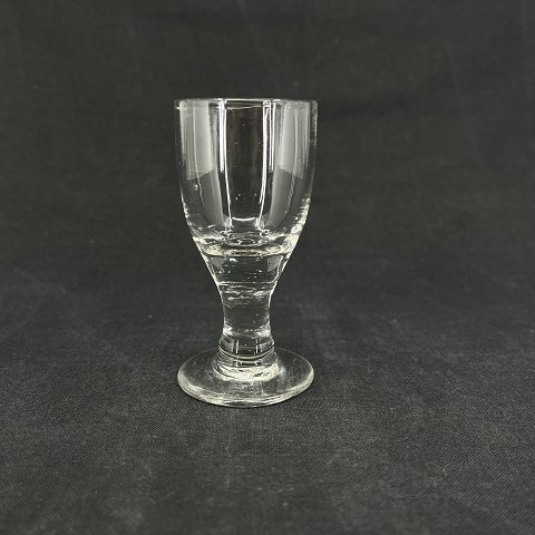 Snapseglas Nr. 70 fra Holmegaard Glasværk