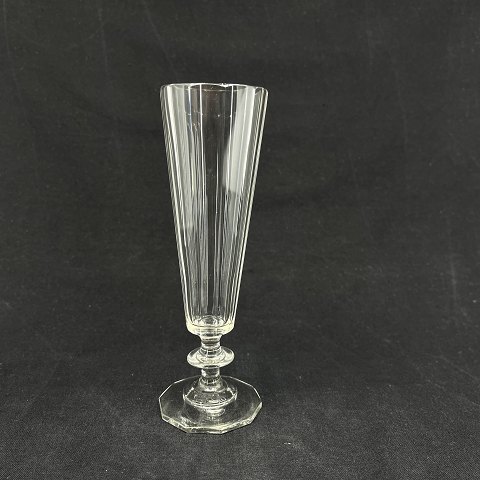 Faceted champagne flute from the 19th century