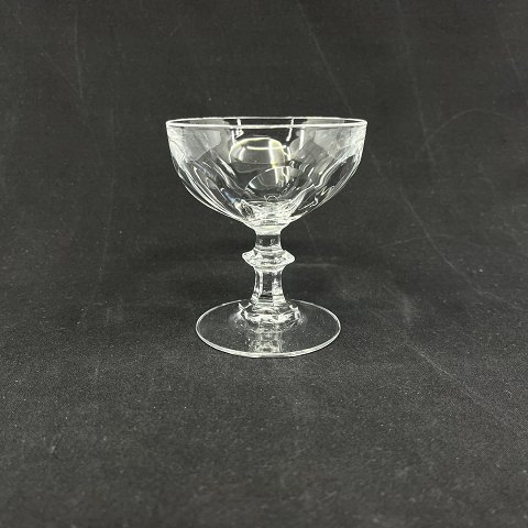 Rambouillet champagne bowl from Cristal d'Arques