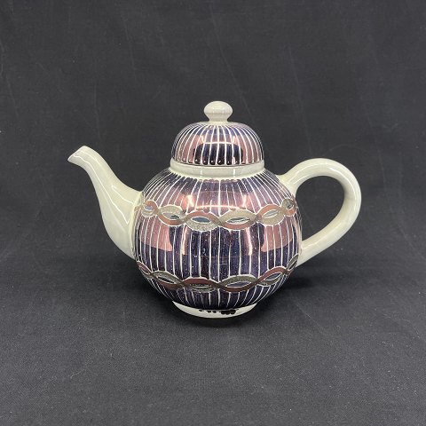 Tea pot by Lillemor Clement and Inger Folmer 
Larsen