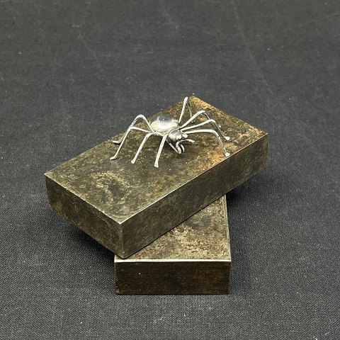 Edderkop broche i sølv