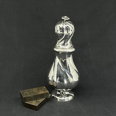 Sugar shaker from 1859