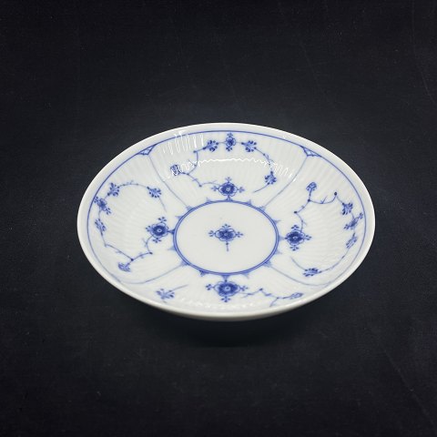 Blue Fluted Plain bowl from 1820-1850